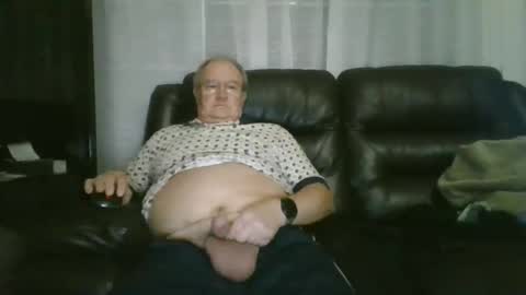 Snapshot of pawelek50 chatting on 02/11/26, 07:46 pawelek online show from 02/11/26, 07:46