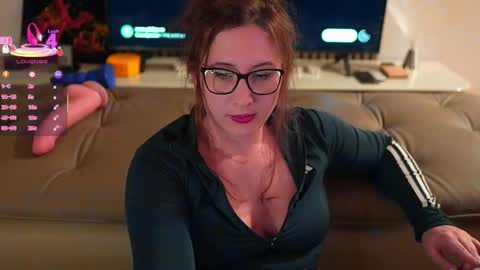 pawg_official online show from 10/22/25, 12:11