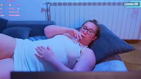 Snapshot of pawg_official chatting on 06/14/26, 11:51 pawg_official online show from 06/14/26, 11:51