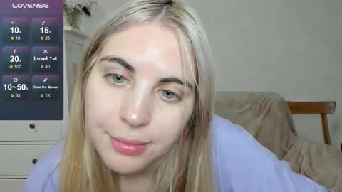 Allisses online show from 10/25/25, 09:50