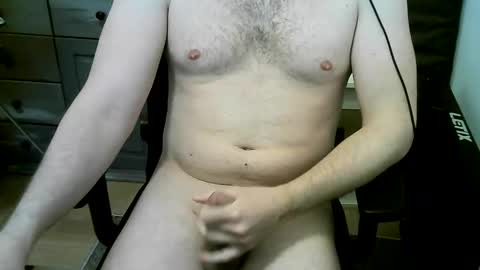 Snapshot of paxo0207 chatting on 02/04/25, 08:02 Jan online show from 02/04/25, 08:02