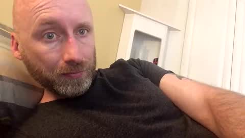 Snapshot of pc2334 chatting on 09/26/25, 03:05 pc2334 online show from 09/26/25, 03:05