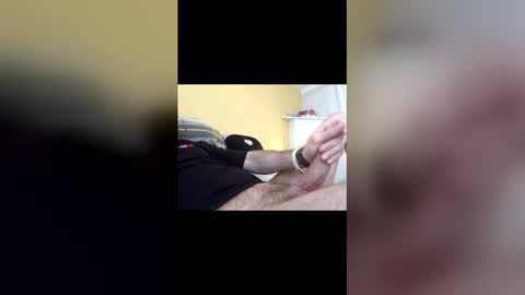 Snapshot of pc2334 chatting on 03/01/26, 01:13 pc2334 online show from 03/01/26, 01:13