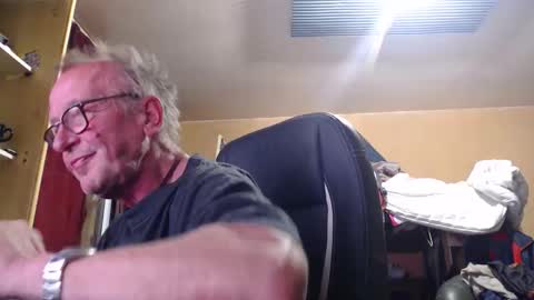 pc8474408 online show from 09/10/25, 02:33