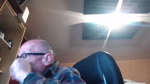 pc8474408 online show from 04/26/26, 01:53