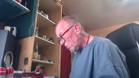 Snapshot of pc8474408 chatting on 06/07/26, 10:19 pc8474408 online show from 06/07/26, 10:19