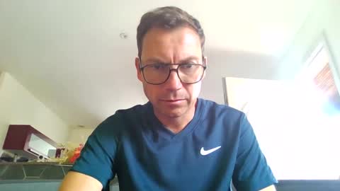 Snapshot of pchittt chatting on 09/27/25, 12:10 pchittt online show from 09/27/25, 12:10