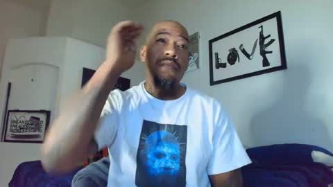Snapshot of pcuddy3 chatting on 07/17/26, 10:22 Phenomenal online show from 07/17/26, 10:22