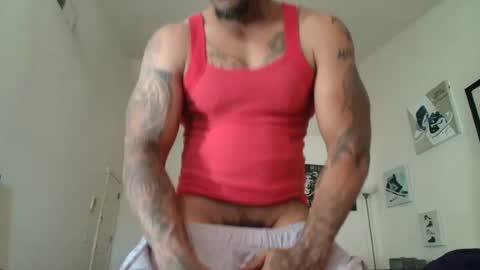 Snapshot of pcuddy3 chatting on 08/04/26, 04:09 Phenomenal online show from 08/04/26, 04:09