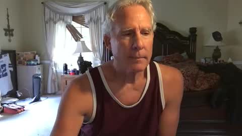 peacemakerone1 online show from 11/04/25, 08:19