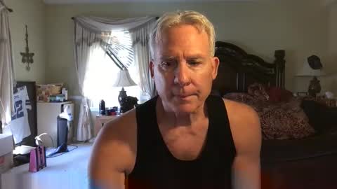 peacemakerone1 online show from 11/14/25, 09:13