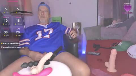 Snapshot of peacetous chatting on 02/15/26, 07:51 Marc online show from 02/15/26, 07:51