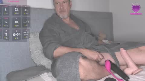 Snapshot of peacetous chatting on 02/22/26, 05:19 Marc online show from 02/22/26, 05:19