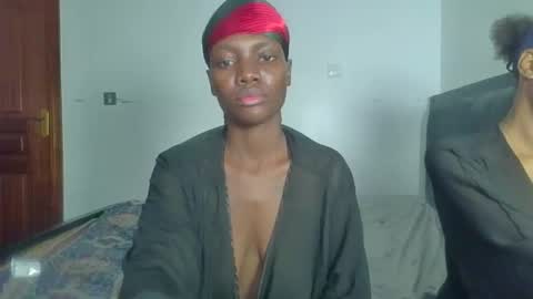 Snapshot of peach_ebonny chatting on 06/04/26, 06:58 peach_ebonny online show from 06/04/26, 06:58