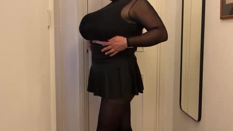 peachbelle online show from 09/13/25, 05:51