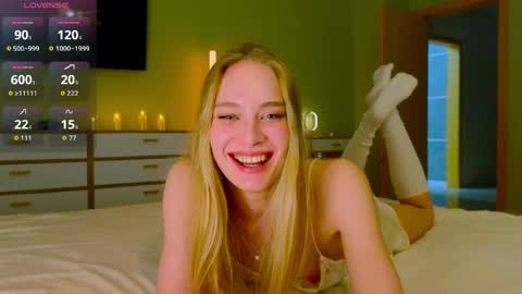 Lexy Peach online show from 04/04/26, 06:16
