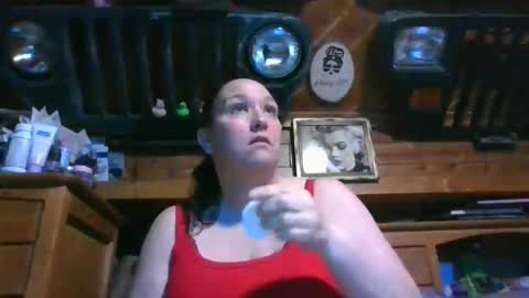 Snapshot of peachtree197 chatting on 04/03/26, 02:09 peachtree197 online show from 04/03/26, 02:09