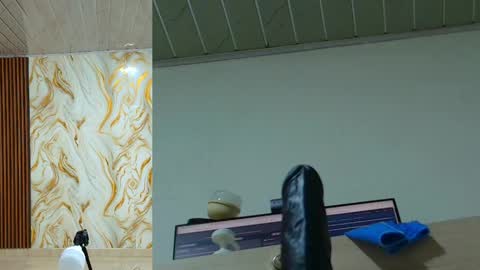 Snapshot of peachy__baby chatting on 05/26/26, 11:06 peachy__baby online show from 05/26/26, 11:06