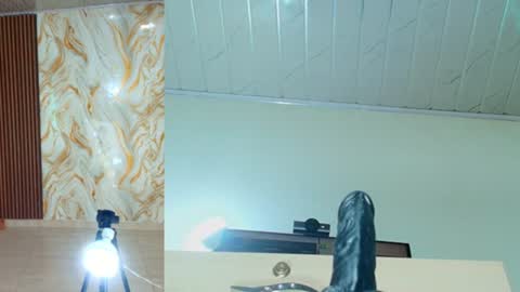 Snapshot of peachy__baby chatting on 06/13/26, 11:08 peachy__baby online show from 06/13/26, 11:08