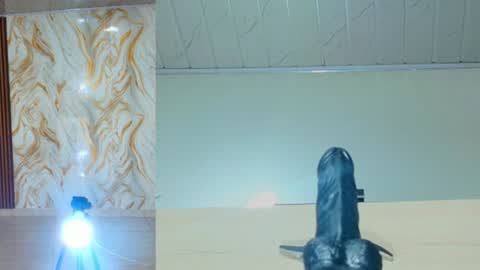 Snapshot of peachy__baby chatting on 06/17/26, 11:12 peachy__baby online show from 06/17/26, 11:12