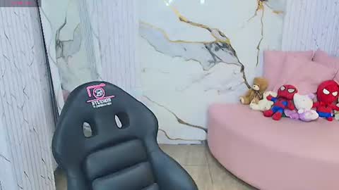 peachy_tay online show from 06/16/26, 11:35
