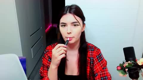 Snapshot of peachybabe__ chatting on 01/14/26, 04:45 Peachy online show from 01/14/26, 04:45