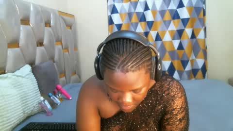 Snapshot of peachygirl255 chatting on 06/03/26, 02:33 Peachy online show from 06/03/26, 02:33