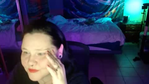 Peachy Nessa online show from 01/13/25, 03:34