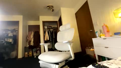 Snapshot of peachyxobsession chatting on 01/11/26, 11:21 PeachyObsession online show from 01/11/26, 11:21