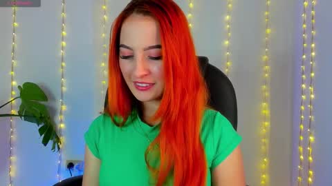 Snapshot of pear__moon chatting on 01/08/26, 11:40 LILLY online show from 01/08/26, 11:40