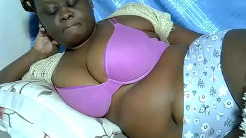 Keci online show from 07/17/26, 03:18