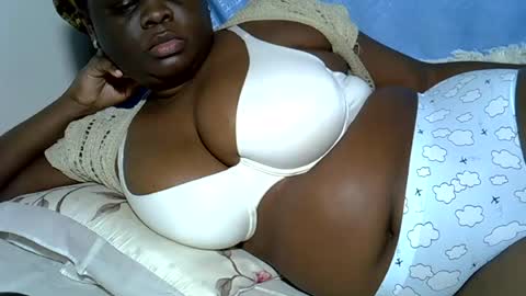 Keci online show from 07/30/26, 12:37