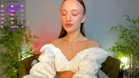 Sex Leah online show from 06/04/26, 01:00