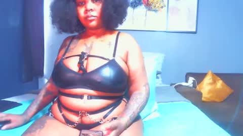 Pearl online show from 02/26/25, 10:04