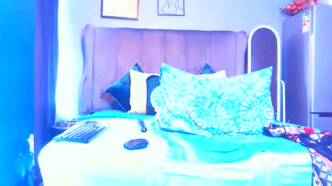 Pearl online show from 06/02/26, 06:48