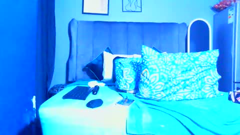 Pearl online show from 06/02/26, 06:54
