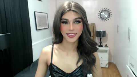 Pearl online show from 01/21/25, 07:04