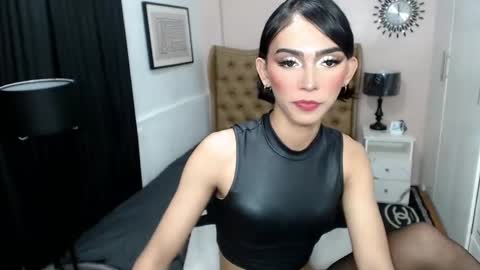 Pearl online show from 02/11/25, 12:48