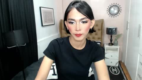 Pearl online show from 02/24/25, 08:38