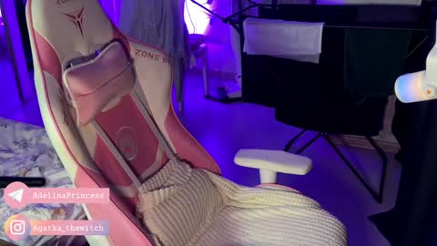 Adelina online show from 01/15/25, 01:23