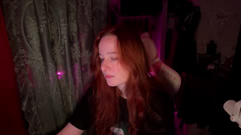 Snapshot of pearlprincess_ chatting on 02/12/26, 11:55 Adelina online show from 02/12/26, 11:55