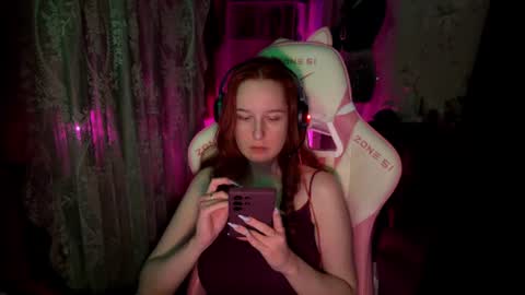Adelina online show from 06/11/26, 01:16