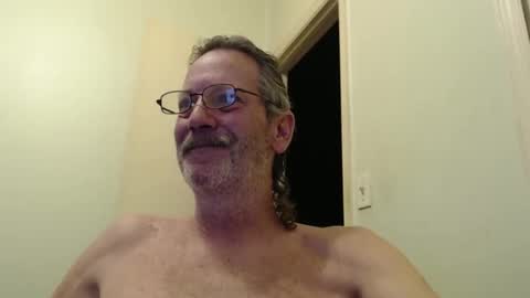 Snapshot of peavsters chatting on 12/03/24, 04:36 Alex online show from 12/03/24, 04:36