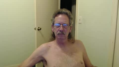 Snapshot of peavsters chatting on 12/23/24, 09:05 Alex online show from 12/23/24, 09:05