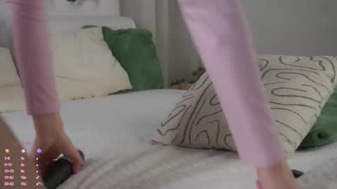 Lily online show from 03/09/26, 01:09