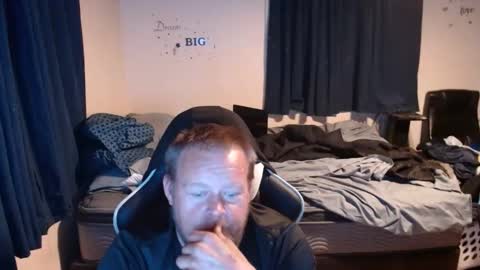 pecker40 online show from 03/07/25, 03:19