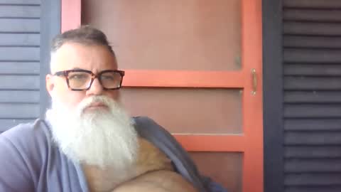 Snapshot of pecos8686 chatting on 03/18/26, 02:53 pecos8686 online show from 03/18/26, 02:53