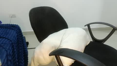 pecsblack888 online show from 05/27/26, 01:57
