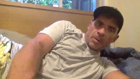 Snapshot of pedro________8 chatting on 11/30/25, 07:56 pedro________8 online show from 11/30/25, 07:56