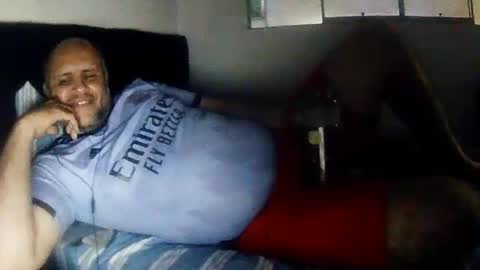 Snapshot of pedrofalfan chatting on 10/29/25, 03:20 Pedro online show from 10/29/25, 03:20